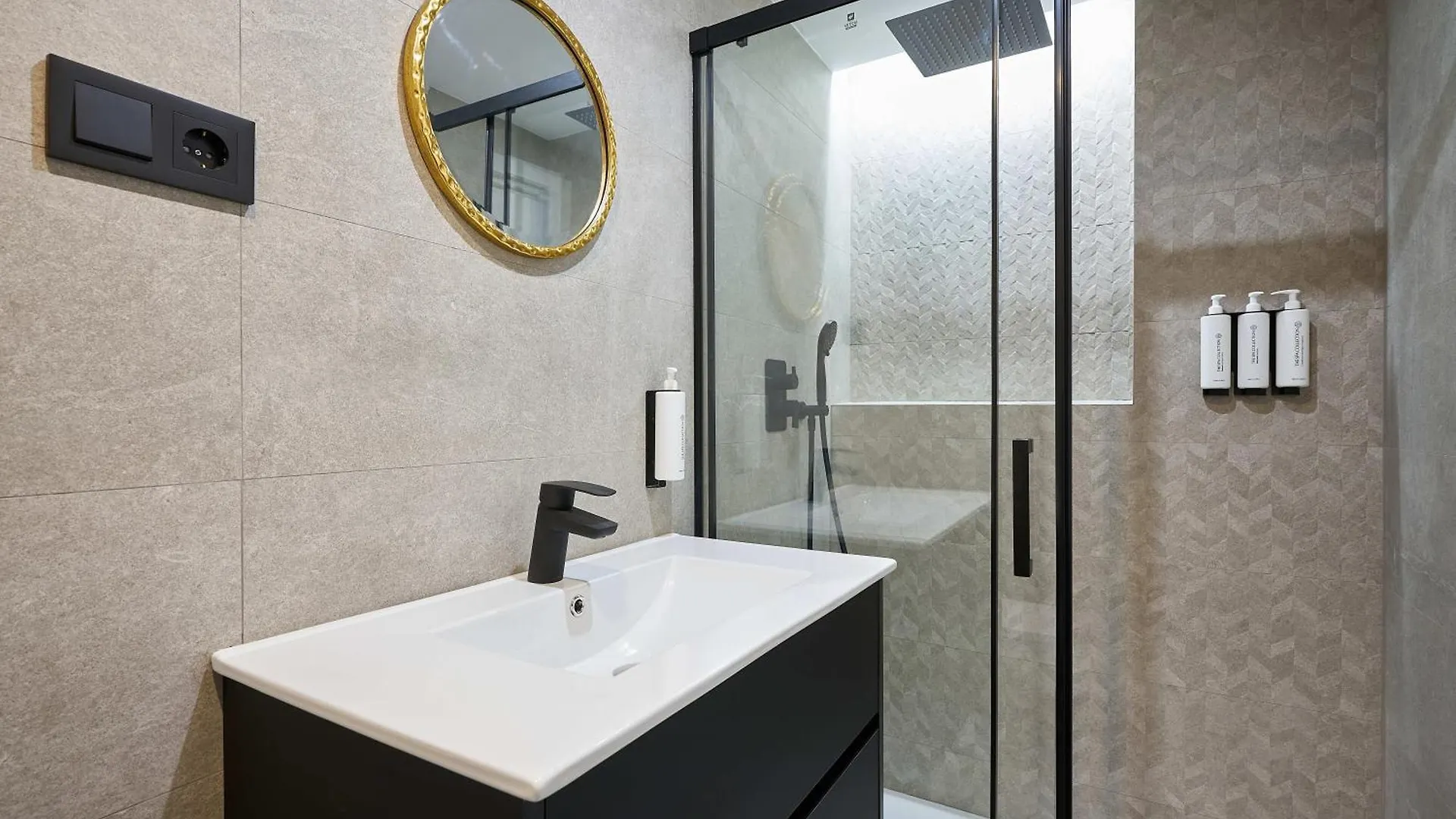 Apartamento Grace Malaga Apartment